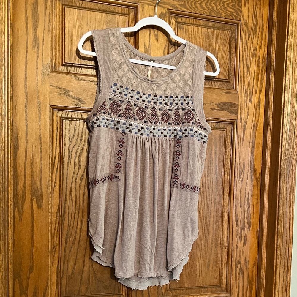 Free People 🌟HP🌟Petit Small Top - Picture 1 of 4